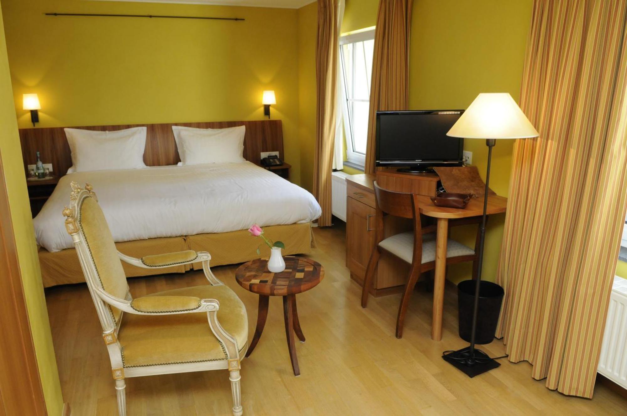 Manoir Kasselslay Hotel Clervaux Bagian luar foto