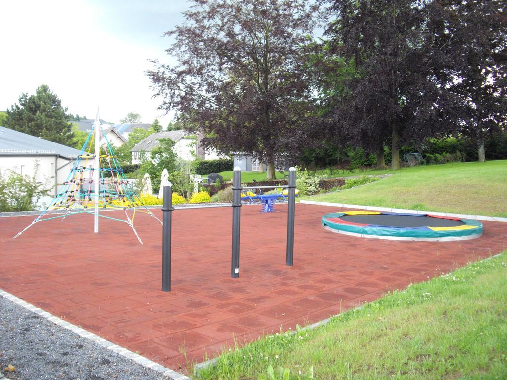 Manoir Kasselslay Hotel Clervaux Bagian luar foto