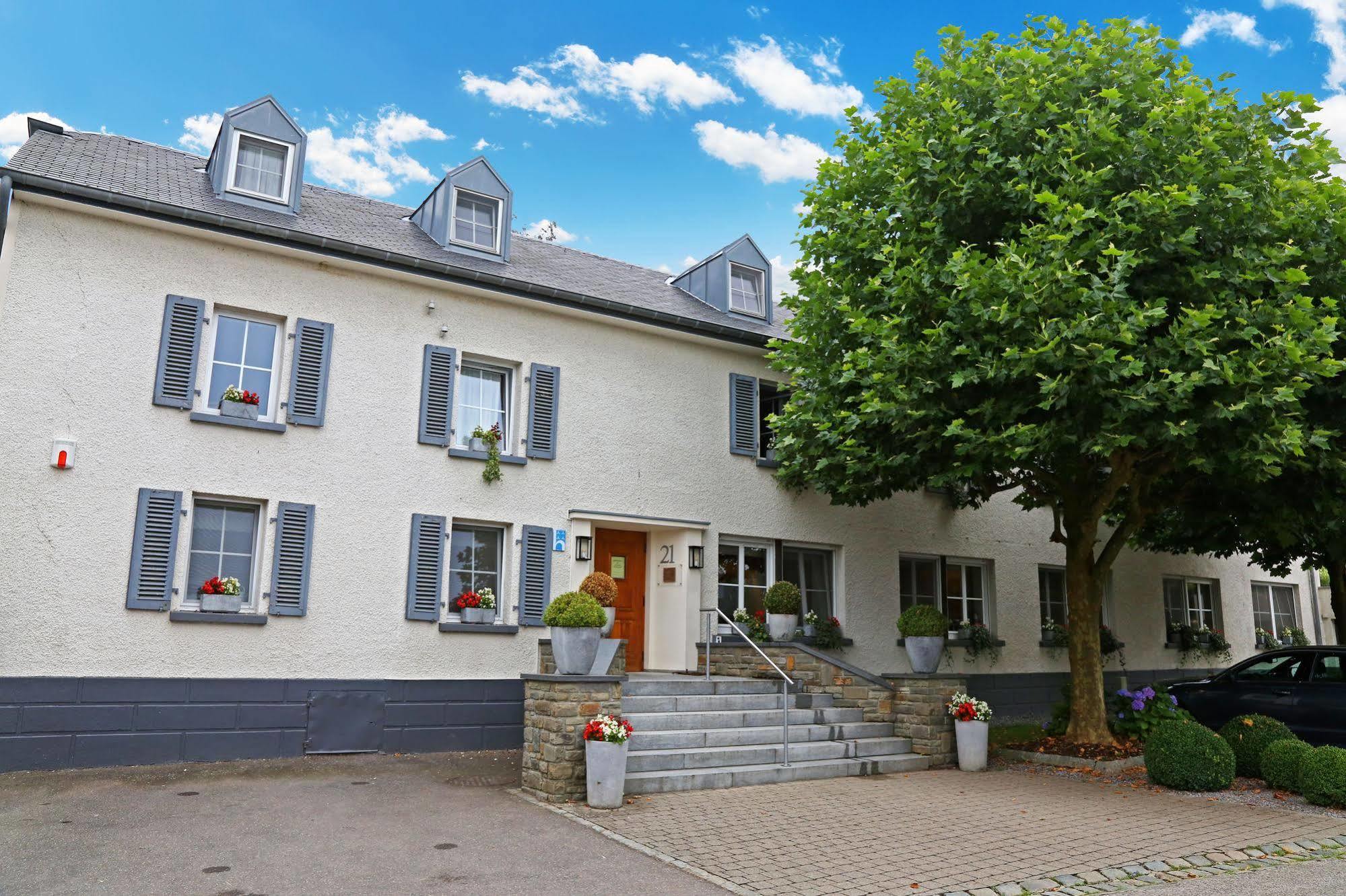 Manoir Kasselslay Hotel Clervaux Bagian luar foto